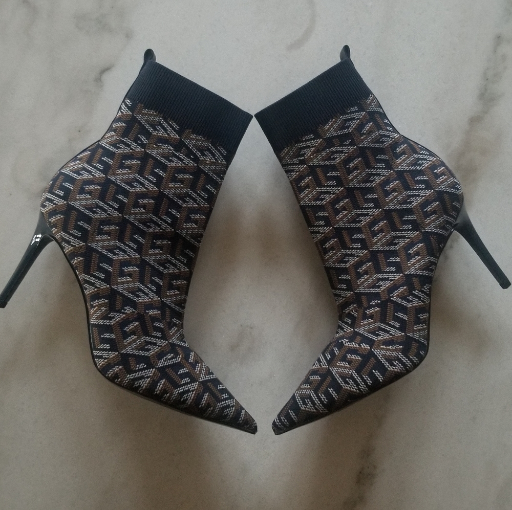 Guess Ankle Booties